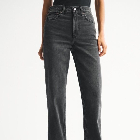 Abercrombie & Fitch Denim - Abercrombie & Fitch Women's Ultra High Rise 90’s Straight Leg Jeans